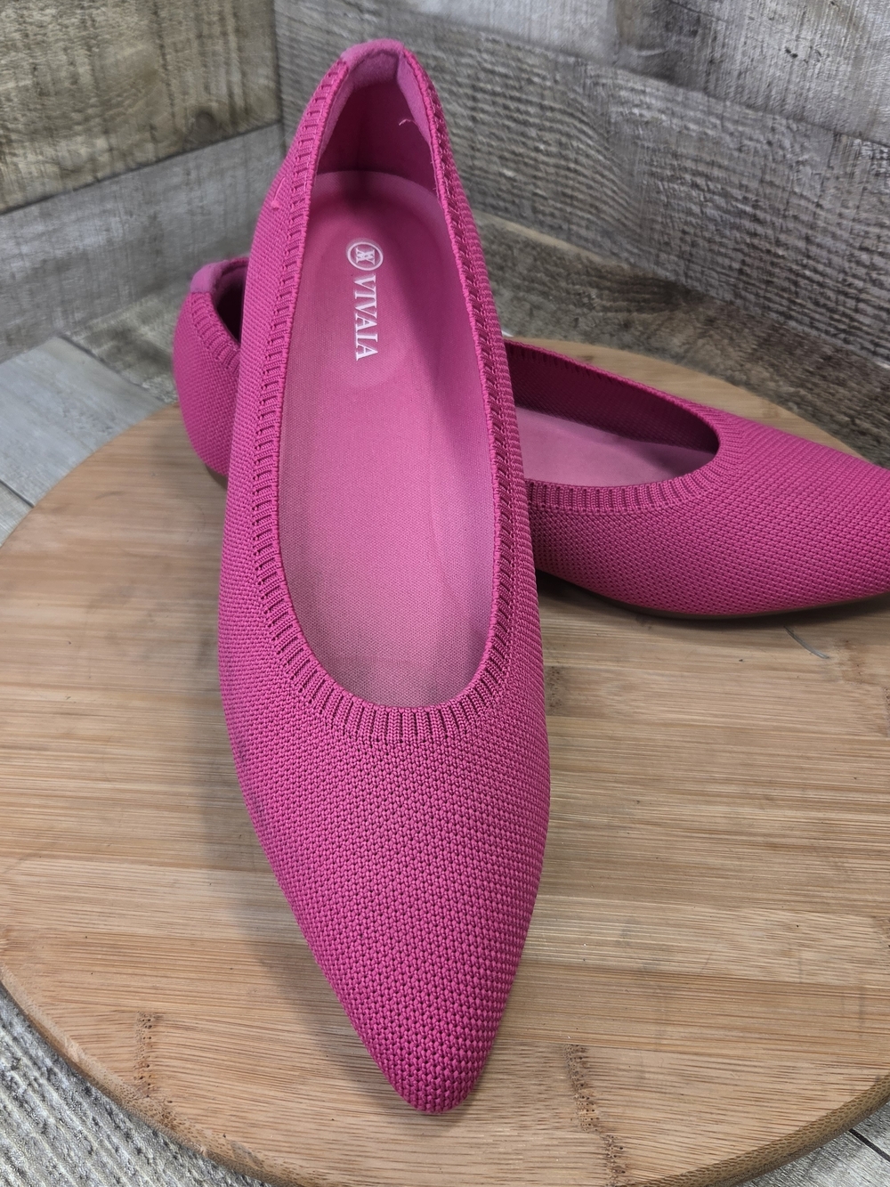 Vivaia Women's Fuchsia Knit Pointed-Toe Ballet Flat Sz 9, EU 40